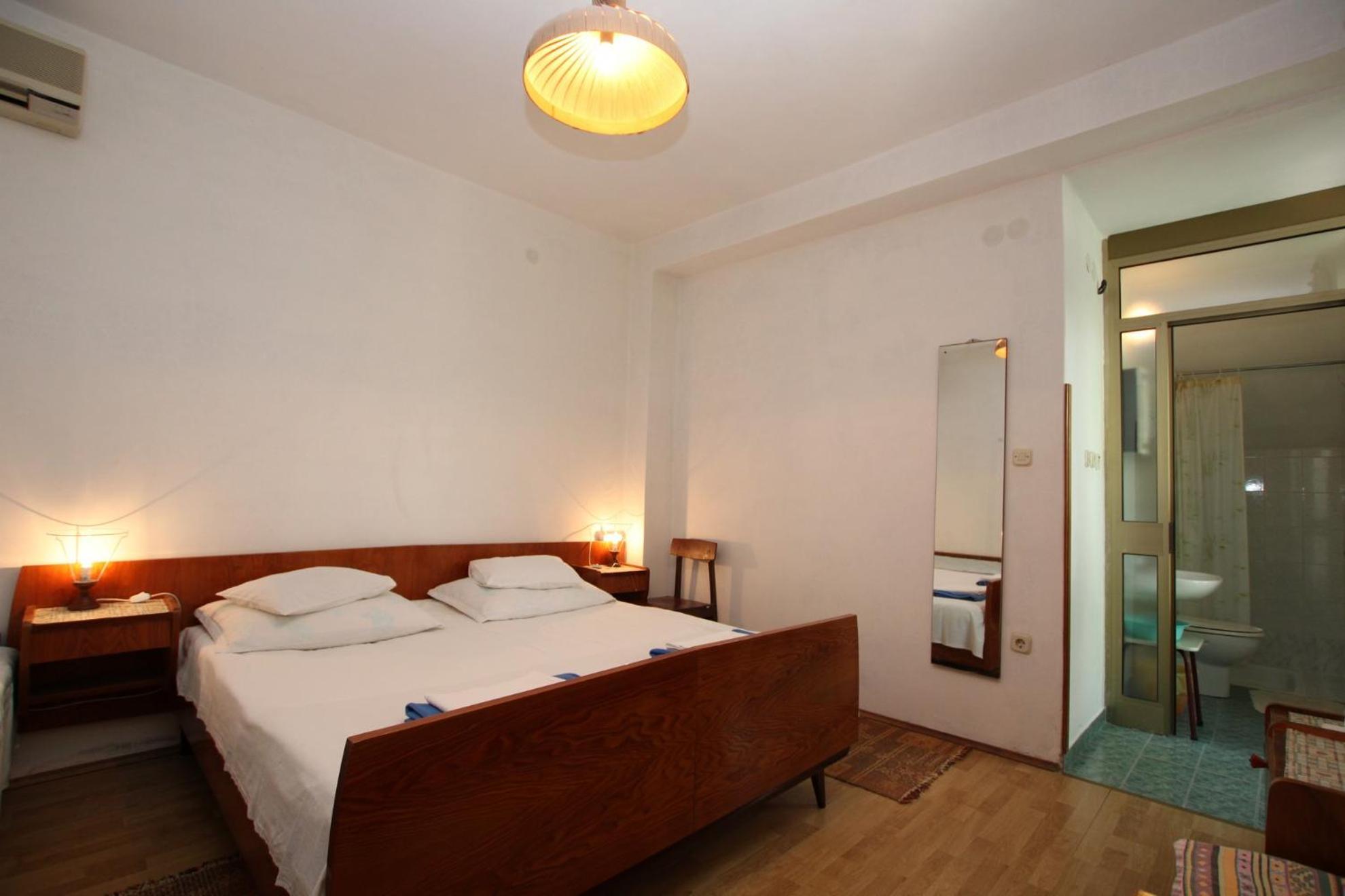 פורץ Vintage Rooms & Apartments מראה חיצוני תמונה